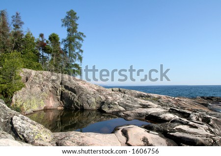 Volcanic rocks and rocky coast of Lake Superior. Lake Superior Provincial Park, Ontario.