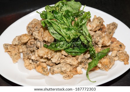 Fried oysters, traditional Taiwan food.