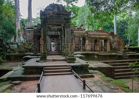 Entrance to Ta Prohm temple in Angkor Wat (Siem Reap, Cambodia).
