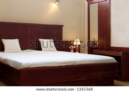 Wood cherry bedroom detail