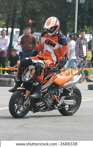 Extreme motor bike competition
