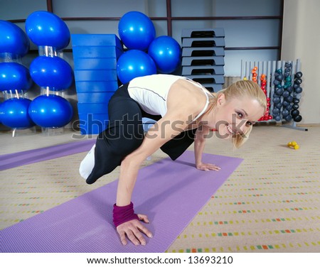 handstand on yoga matt