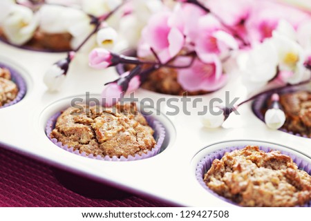 delicious apple muffins with cinnamon and almonds - sweet food /shallow DOFF/