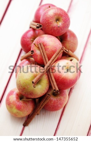 delicious red apples with cinnamon - fruits and vegetables