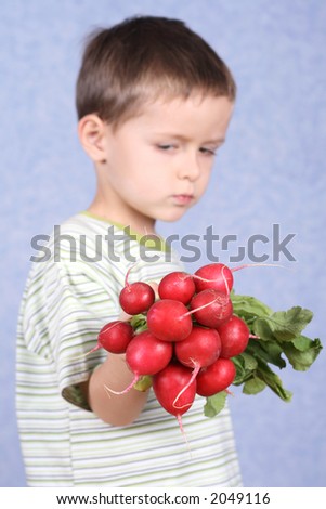 I really don\'t like radish - five years old boy