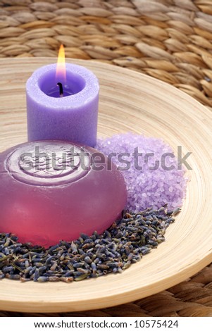aromatic lavender bath - bath salt bath gel and lavender flowers