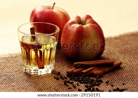 glass of apple juice and fresh apple - food and drink