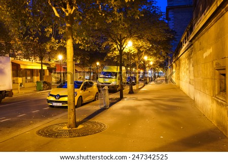 PARIS - SEP 05: Paris at night on September 05, 2014 in Paris, France. Paris, aka City of Love, is a popular travel destination and a major city in Europe
