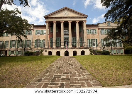 CHARLESTON, SOUTH CAROLINA - SEPTEMBER 11, 2015:  The College of Charleston, founded in 1770,  is located in the historic district of Charleston, South Carolina.
