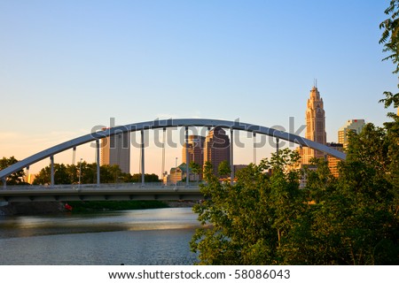 New Main Street Bridge in Columbus, Ohio changes the cityscape
