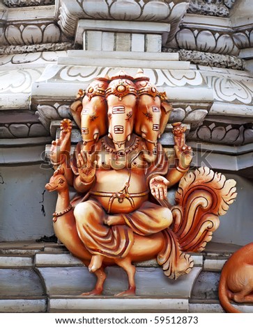 statue of Hindu god