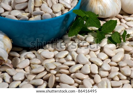 Large Lima beans on the table
