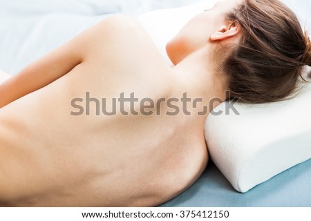 Orthopedic pillows, for a comfortable sleep and a healthy posture.