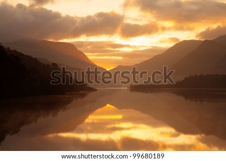 Padarn Lake