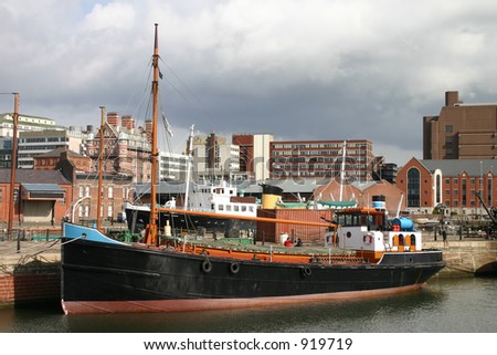 Old Boat in Liverpool Albert Dock
