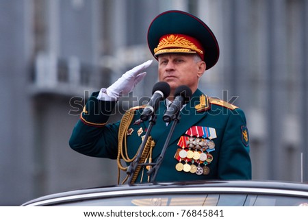 NOVOSIBIRSK - MAY 7: The Rehearsal of a parade dedicated to Victory Day in World War II, Commander of the 41st Army parade, Vasiliy Tonkoshkurov on May 7, 2011,Novosibirsk Russia