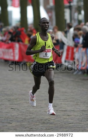 Francis Kiprop, finished third the City-Pier-City loop at the Hague 2007 (half marathon)