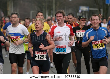 Group of Marathon Runners (City-Pier-City half Marathon the Hague 2008)