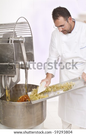 Pastry chef who prepares the cake Panettone