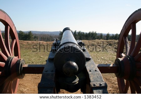 Revolutionary War Cannon, wide angle