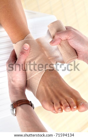 Foot joint pain. Bandage