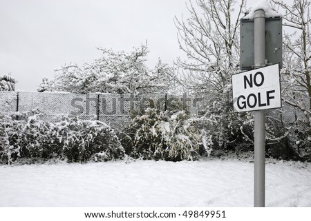 No Golfing Sign