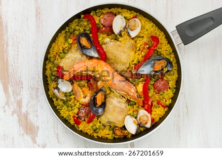 rice with chicken and seafood