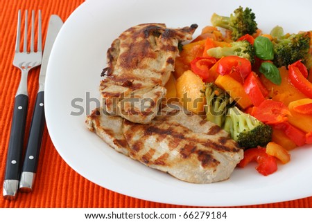 fried pork with boiled vegetables