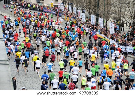 PRAGUE, CZECH REPUBLIC - MARCH 30: Hobby runners start in the Hervis Half Marathon, March 30, 2012 in Prague, Czech republic.