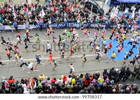 PRAGUE, CZECH REPUBLIC - MARCH 30: Hobby runners start in the Hervis Half Marathon, March 30, 2012 in Prague, Czech republic.
