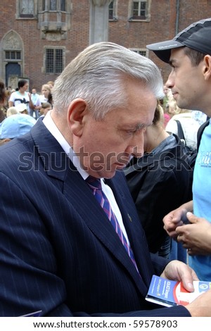 WROCLAW, POLAND - JUNE 02: Andrzej Leper (4th R) Polish former prime minister meets people before elections to the EU parliament, June 02, 2009 in Wroclaw, Poland