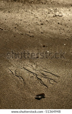 Sand with moving pattern