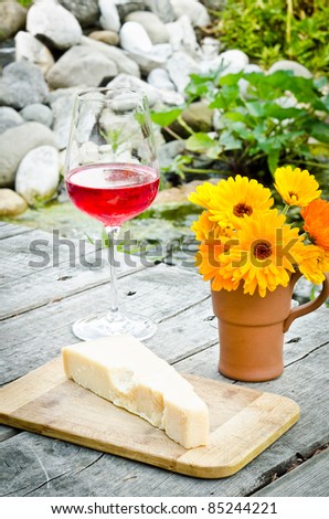 cheese and flowers at a bridge