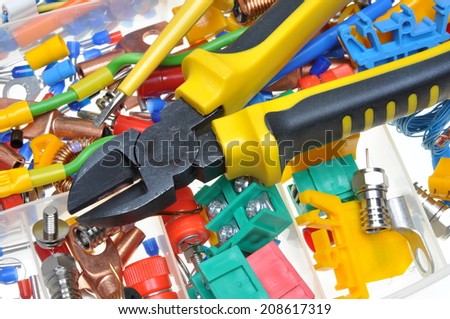 Electrical component kit and for use in electrical installations