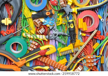 Electrical component kit to use in electrical installations