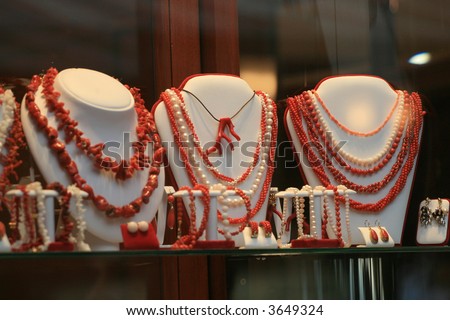 Coral jewelry in the shop window