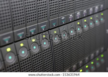 Mainframe of a data server