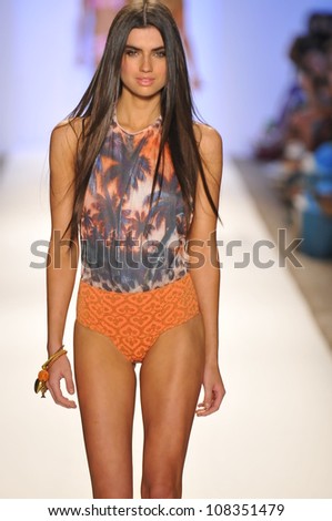 Mara hoffman spring / summer collection - new york fashion week Mara hoffman spring / summer collection - new york fashion week