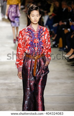 PARIS, FRANCE - SEPTEMBER 30: A model walks the runway during the Dries Van Noten show as part of the Paris Fashion Week Womenswear Spring/Summer 2016 on September 30, 2015 in Paris, France.