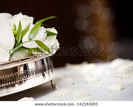Beautiful floral wedding table decoration at wedding reception