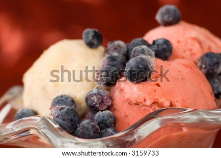 Strawberry and apricot ice cream with berry