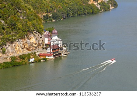 Danube gorge, Danube in Djerdap national park, Serbia, Romania