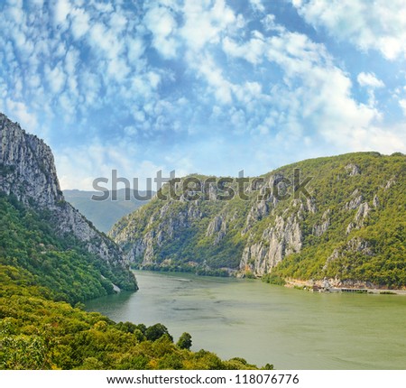 Danube gorge, Danube in Djerdap national park, Serbia, Romania
