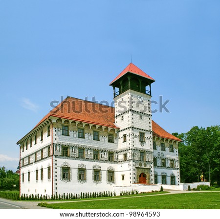 Renaissance castle Stara ves nad Ondrejnici (Czech republic), renaissance architecture, river Odra valley