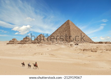 pyramids in giza