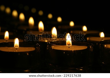 Mirrored Tea Light Candles