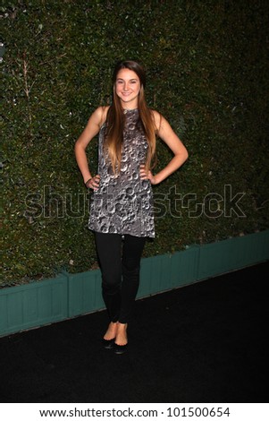 LOS ANGELES - MAY 1:  Shailene Woodley arrives at the ABC Family West Coast Upfronts at The Sayers Club on May 1, 2012 in Los Angeles, CA