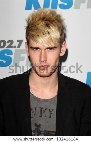 LOS ANGELES - MAY 12:  Colton Dixon. arrives at the \