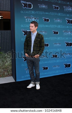 LOS ANGELES - MAY 12:  Elijah Wood arrives at the Disney XD\'s \
