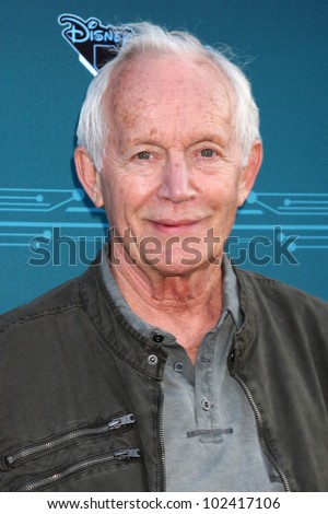 LOS ANGELES - MAY 12:  Lance Henriksen arrives at the Disney XD\'s \